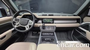 Land Rover Defender 90 D250 SE 2022 года из Южной Кореи