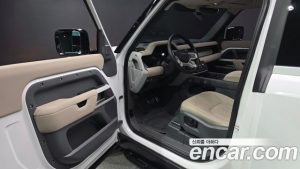 Land Rover Defender 90 D250 SE 2022 года из Южной Кореи