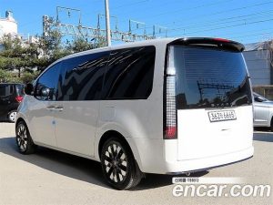 Hyundai Staria HEV 1.6 Lounge 7-Seater 2025 года из Южной Кореи