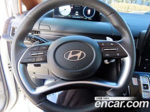 Hyundai Staria HEV 1.6 Lounge 7-Seater 2025 года из Южной Кореи