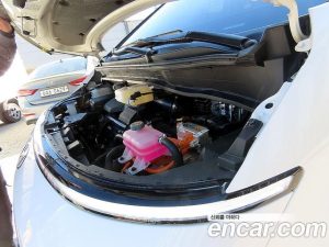 Hyundai Staria HEV 1.6 Lounge 7-Seater 2025 года из Южной Кореи