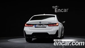 BMW 3-Series 320i M Sport 2024 года из Южной Кореи