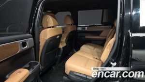 Hyundai Santafe Бензин 2.5T 4WD 2025 года из Южной Кореи