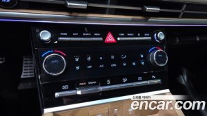 Hyundai Santafe Бензин 2.5T 4WD 2025 года из Южной Кореи