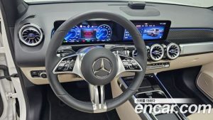 Mercedes-Benz EQB EQB300 4MATIC PROGRESSIVE 2025 года из Южной Кореи