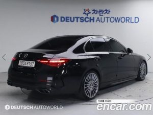 Mercedes-Benz C-Class C300 4MATIC AMG Line 2023 года из Южной Кореи