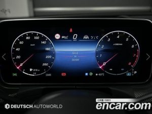 Mercedes-Benz C-Class C300 4MATIC AMG Line 2023 года из Южной Кореи