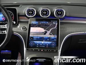 Mercedes-Benz C-Class C300 4MATIC AMG Line 2023 года из Южной Кореи