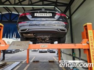 Mercedes-Benz E-Class E220d 4MATIC Exclusive 2023 года из Южной Кореи