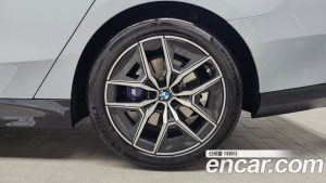 BMW 5-Series 520i M Sport 2025 года из Южной Кореи