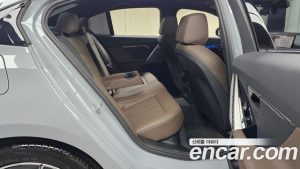 BMW 5-Series 520i M Sport 2025 года из Южной Кореи