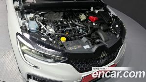 Renault-KoreaSamsung Arkana 1.6 GTe Iconic 2026 года из Южной Кореи