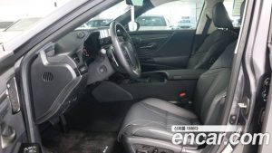 Lexus ES Executive 2026 года из Южной Кореи