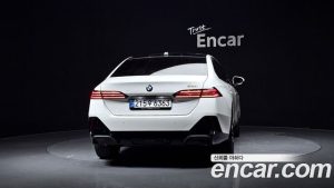 BMW 5-Series 520i M Sport 2025 года из Южной Кореи