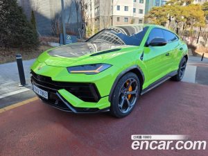 Lamborghini Urus 4.0 V8 S 2023 года из Южной Кореи