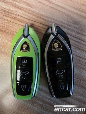 Lamborghini Urus 4.0 V8 S 2023 года из Южной Кореи