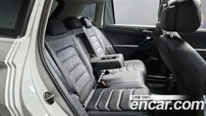 Volkswagen Tiguan 2.0 TDI Prestige 2022 года из Южной Кореи