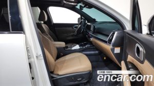 Kia Sorento HEV 1.6 2WD 2024 года из Южной Кореи
