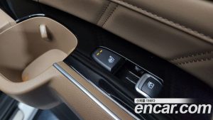 Kia Sorento HEV 1.6 2WD 2024 года из Южной Кореи