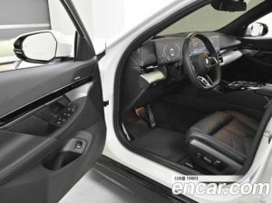 BMW 5-Series 520i Special Edition 2024 года из Южной Кореи