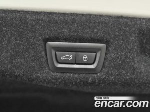 BMW 5-Series 520i Special Edition 2024 года из Южной Кореи