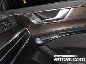 Audi A7 55 TFSI 4WD Premium 2023 года из Южной Кореи