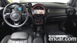Mini Cooper Mayfield Edition 2024 года из Южной Кореи