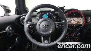 Mini Cooper Mayfield Edition 2024 года из Южной Кореи