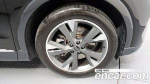 Audi Q4 e-tron 40 Premium 2023 года из Южной Кореи