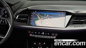 Audi Q4 e-tron 40 Premium 2023 года из Южной Кореи