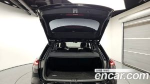 Audi Q4 e-tron 40 Premium 2023 года из Южной Кореи