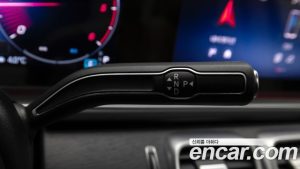 Mercedes-Benz GLE-Class GLE300d 4MATIC 2025 года из Южной Кореи