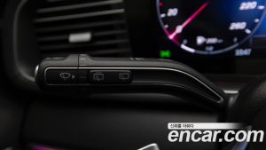 Mercedes-Benz GLE-Class GLE300d 4MATIC 2025 года из Южной Кореи