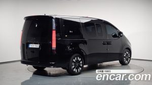 Hyundai Staria HEV 1.6 Lounge 9-Seater 2025 года из Южной Кореи