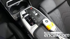 BMW 2-Series 220i Luxury 2023 года из Южной Кореи