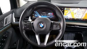 BMW 2-Series 220i Luxury 2023 года из Южной Кореи
