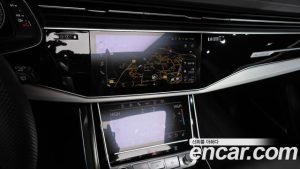 Audi Q8 55 TFSI 4WD Premium 2025 года из Южной Кореи