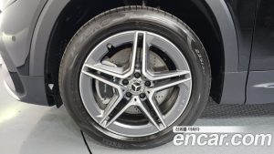 Mercedes-Benz GLB-Class GLB250 4MATIC 2025 года из Южной Кореи