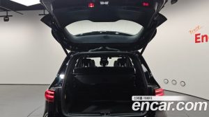 Mercedes-Benz GLB-Class GLB250 4MATIC 2025 года из Южной Кореи
