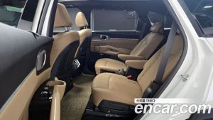 Kia Sorento HEV 1.6 2WD 2024 года из Южной Кореи
