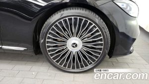Mercedes-Benz S-Class Maybach S680 4MATIC 2024 года из Южной Кореи