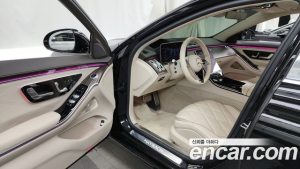 Mercedes-Benz S-Class Maybach S680 4MATIC 2024 года из Южной Кореи