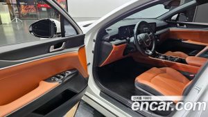 Kia K5 2.0 2024 года из Южной Кореи