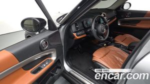 Mini Countryman ALL4 CLASSIC 2024 года из Южной Кореи