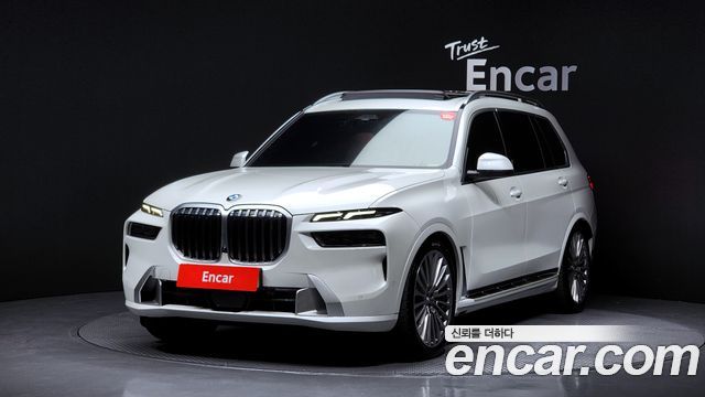BMW X7 xDrive 40i Design Pure Excellence 6 2023 года из Кореи