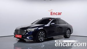 Mercedes-Benz E-Class E300 4MATIC Exclusive 2024 года из Южной Кореи