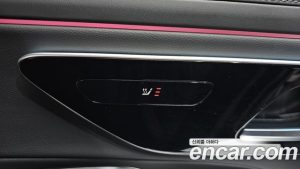 Mercedes-Benz E-Class E300 4MATIC Exclusive 2024 года из Южной Кореи