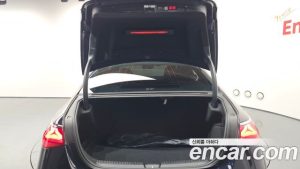 Mercedes-Benz E-Class E300 4MATIC Exclusive 2024 года из Южной Кореи