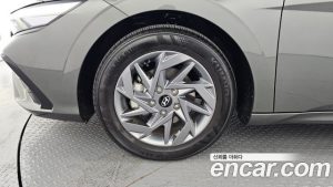 Hyundai AVANTE 1.6 LPi 2024 года из Южной Кореи