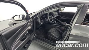 Hyundai AVANTE 1.6 LPi 2024 года из Южной Кореи